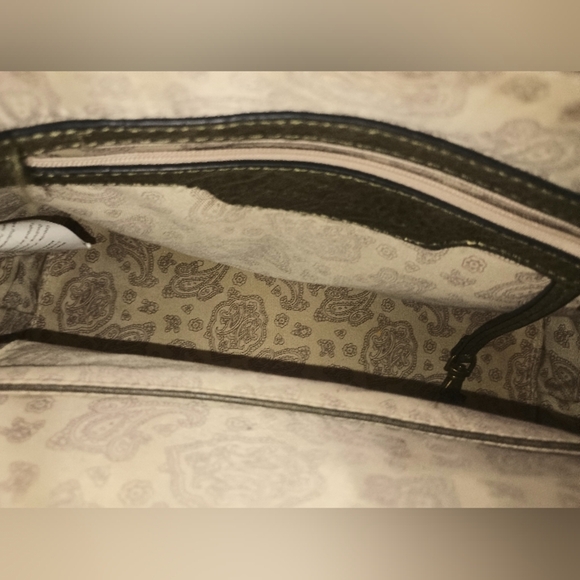 Simply Noelle Green Satchel with Textured Leather - Picture 9 of 16